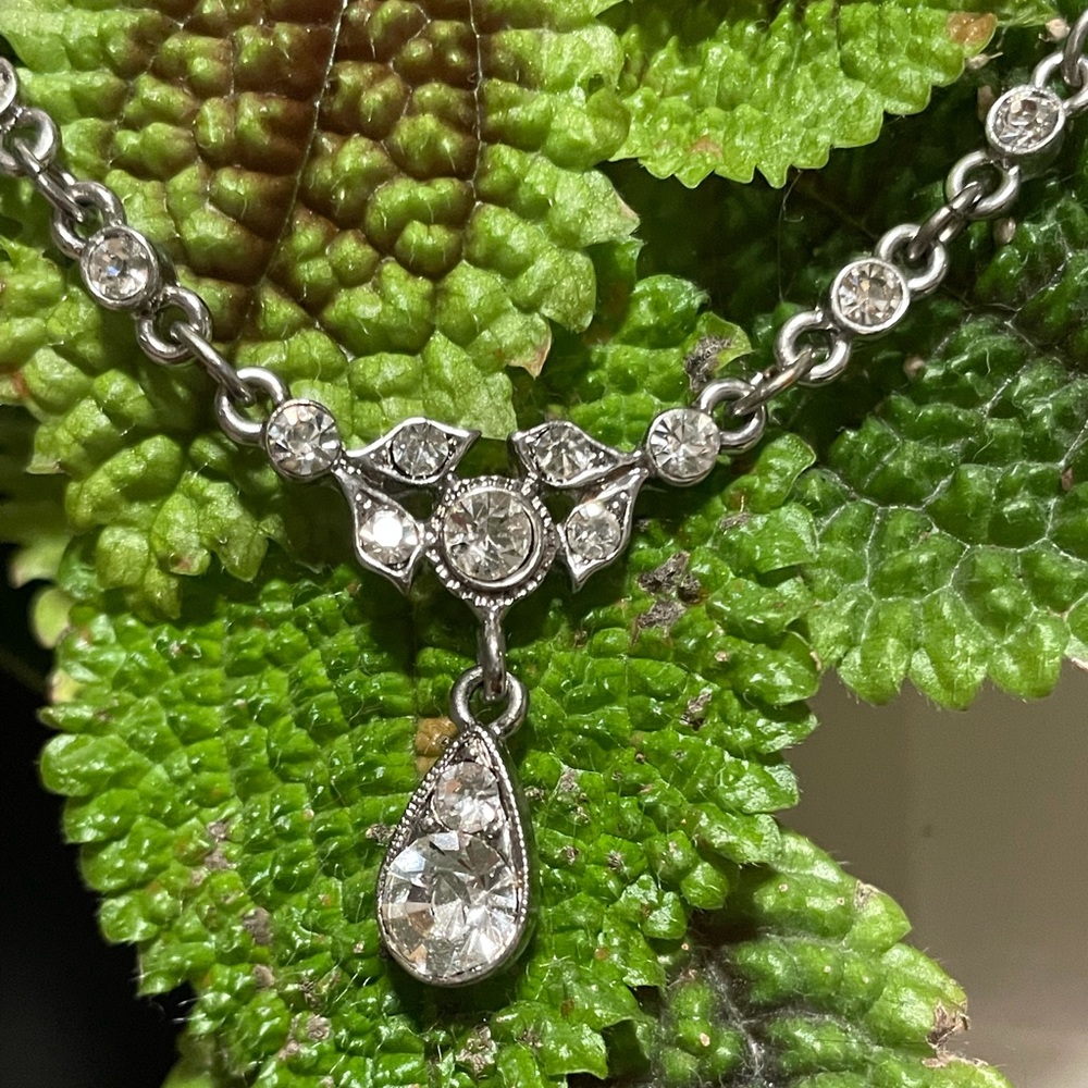 Downtown Abby Necklace